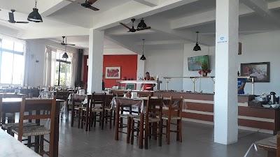 Divina Gulla Restaurante E Lancheria - Foto 1