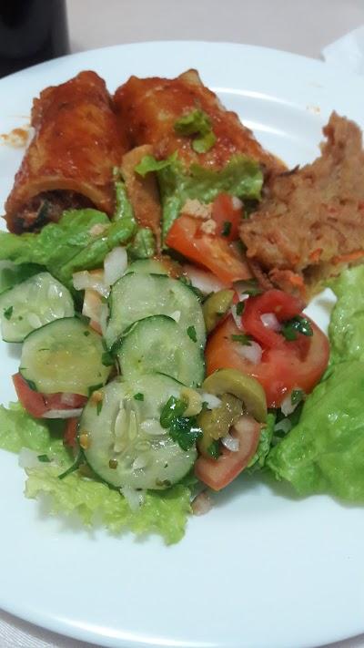 Arc's Bella Restaurante - Foto 1