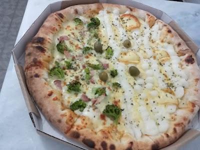 Pizzaria Campanelli - Foto 1