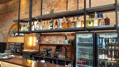 LUGINNI VINO E MANGIARE - Foto 1