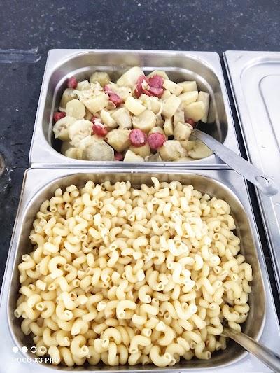 Restaurante Moni - Foto 1