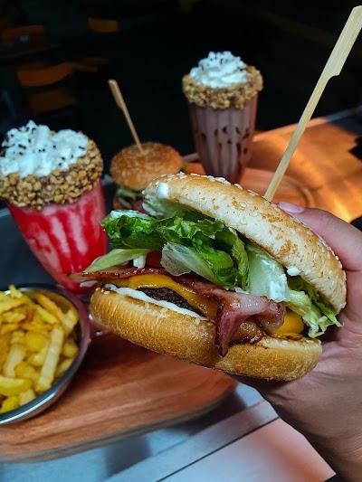 Astral Burger - Foto 1