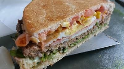 A Grande família Lanches - Foto 1