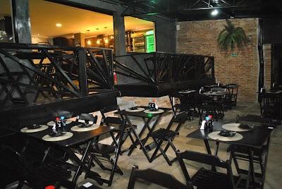 Restaurante Japonês - SUSHI UN BAR & RESTAURANTE