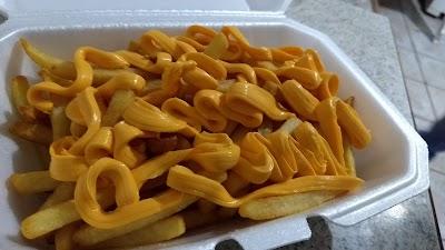 Mallory Pizzas e Lanches - Foto 1