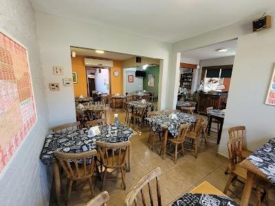 Marrom Glacê Restaurante e Rotisserie - Foto 1