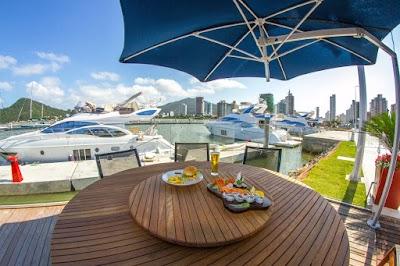 Zephyr Seafood & Nikkei - Foto 1