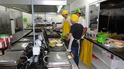 Long Beach Burgers - Foto 1