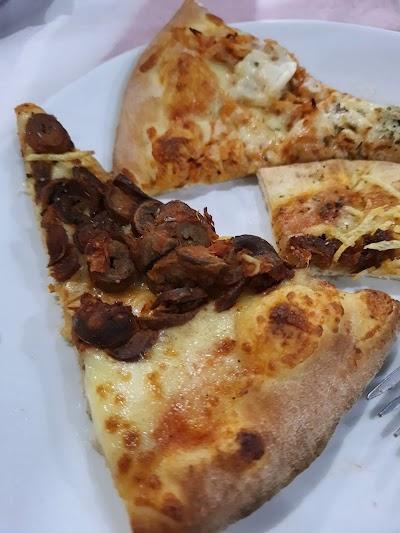 Pizzaria Famiglia Bettoni - Foto 1