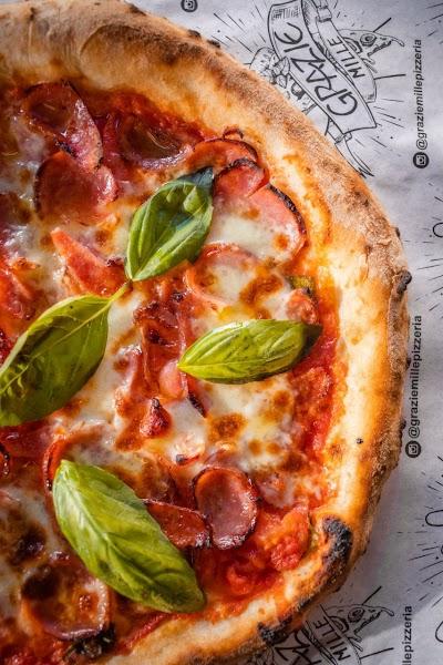 Grazie Mille Pizzeria e Friggitoria Napoletana - Foto 1