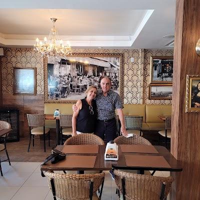 Café Paris - Foto 1