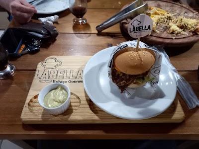 La Bella Lancheria e Espaço Gourmet