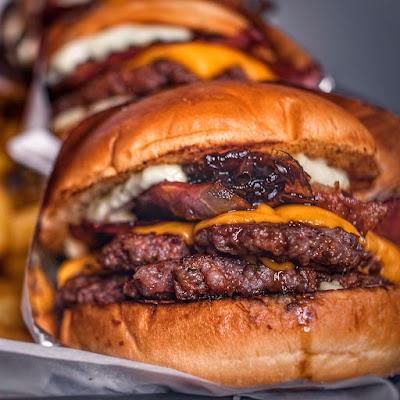 Burgeat Hamburgueria - Foto 1