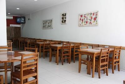 Vila Restaurante Jacareí - Foto 1