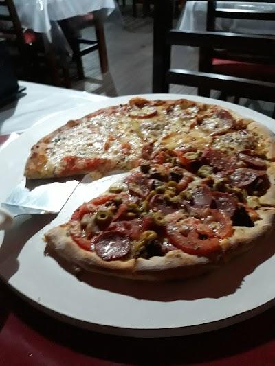 Pizzaria e Hamburgueria La Bella Mia - Foto 1