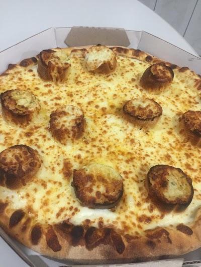 Donna Lourdes Pizzaria